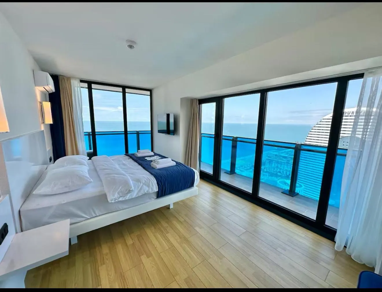 Apartment Vip Orbi City Luxe Batumi