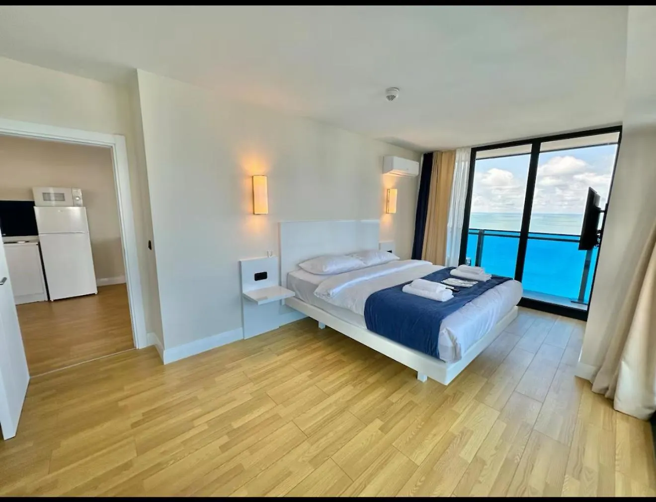 Vip Orbi City Luxe Batumi 0*,