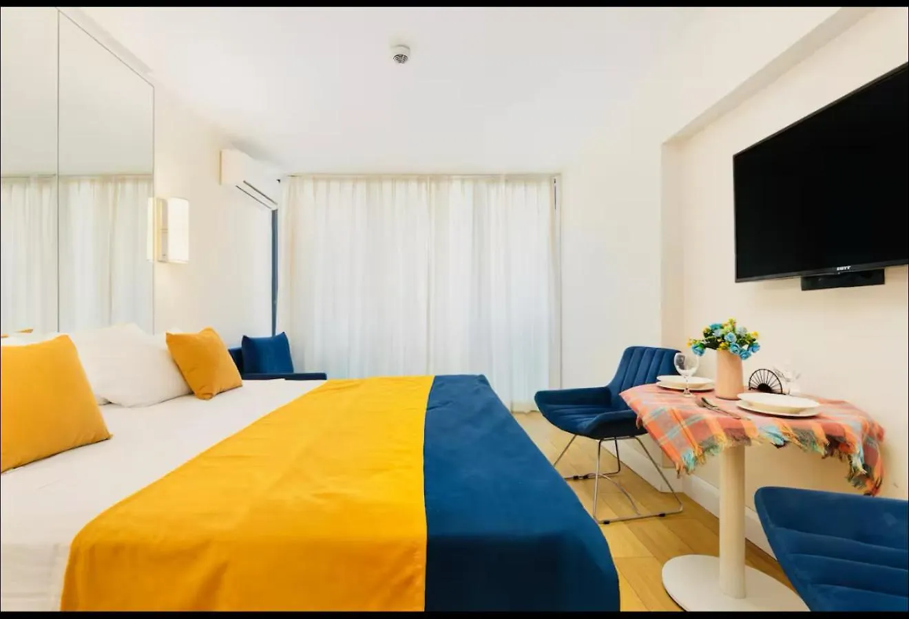 Vip Orbi City Luxe Batumi 0*,